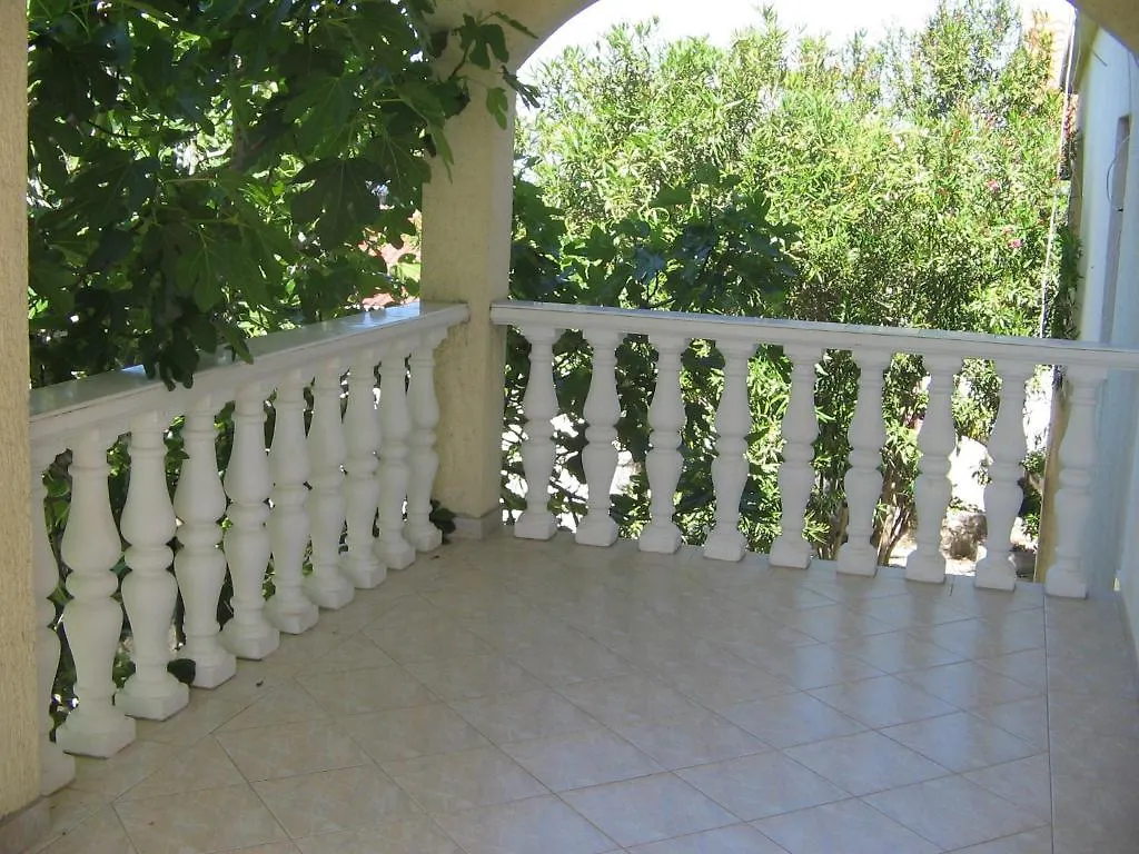 Apartments Palma Vir Chorwacja